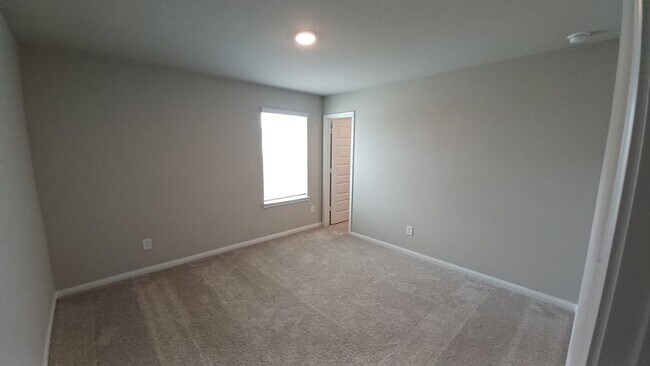 Building Photo - 2485 Bull Trout Dr