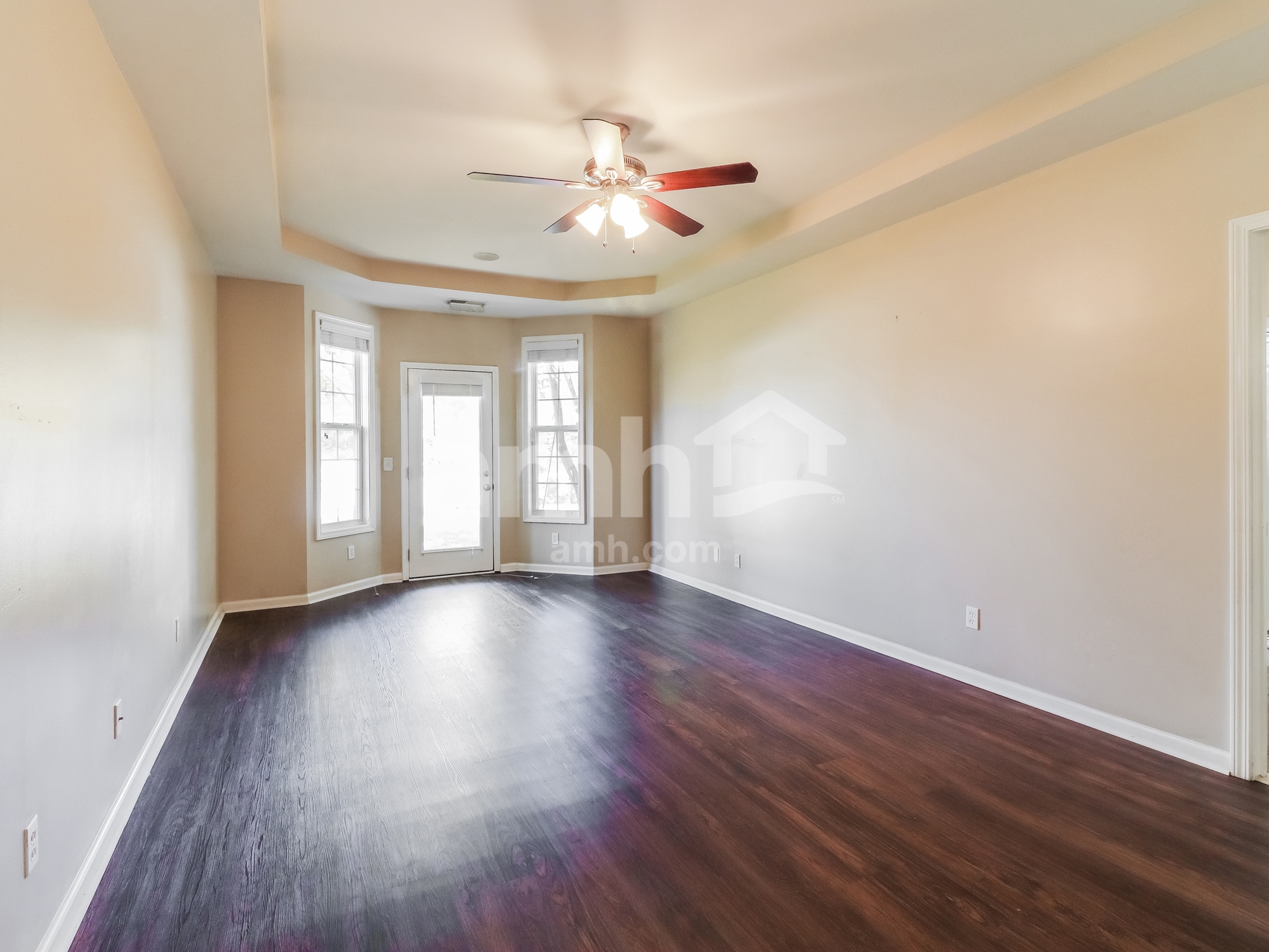 Building Photo - 205 Argo Cir