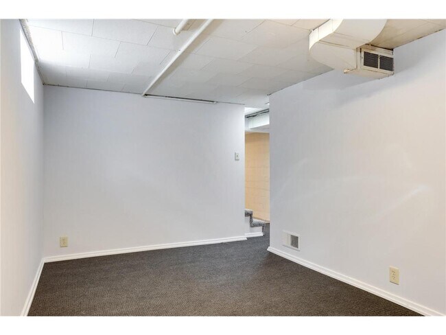 Building Photo - 4354 S 28th Ave