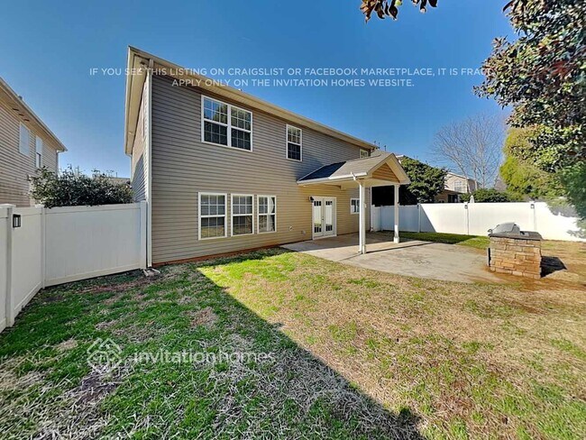 Building Photo - 112 Waterlynn Club Dr