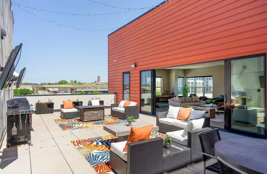 Building Photo - 110 N Boston Ave