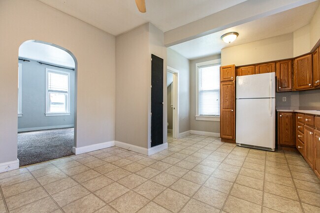 Building Photo - 2636 Fulton St