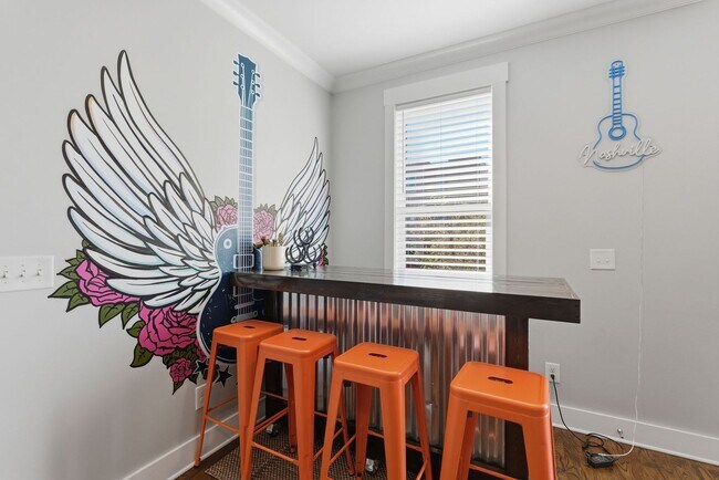 Building Photo - Wedgewood Houston Townhome