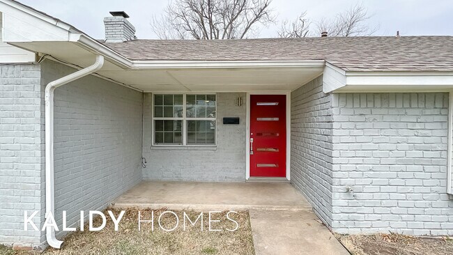 Building Photo - 2629 SW 56th St