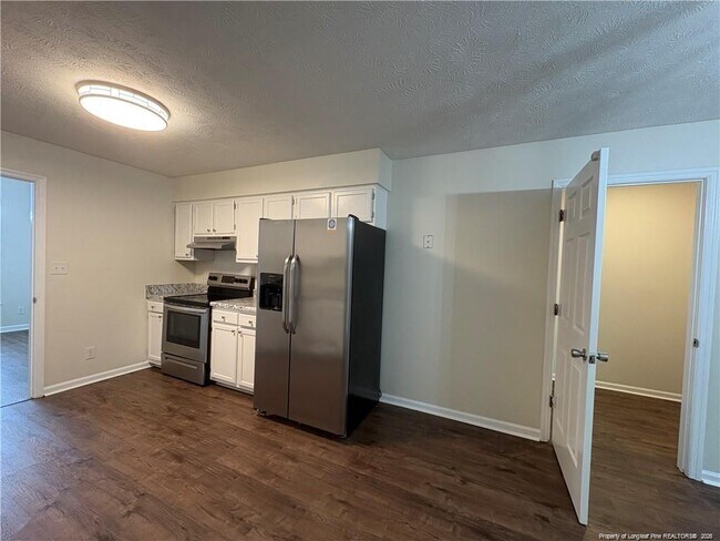 Building Photo - 2544 Previs Rd