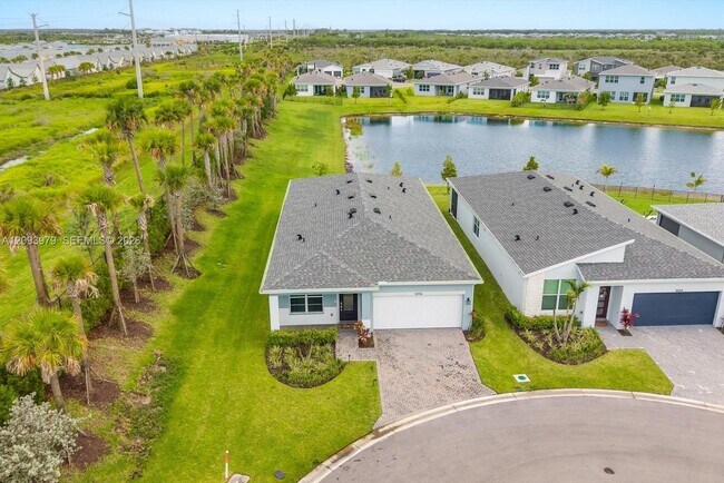 Building Photo - 8996 Remy Ln
