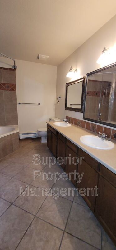 Building Photo - 7014 Ridge Rd