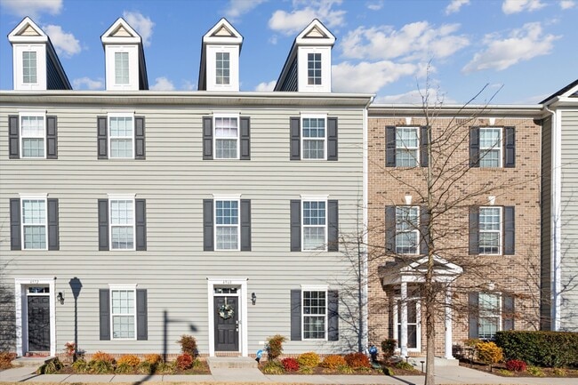 Building Photo - 4968 Limestone Ave