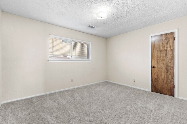 Building Photo - 4010 Paraguay Cir