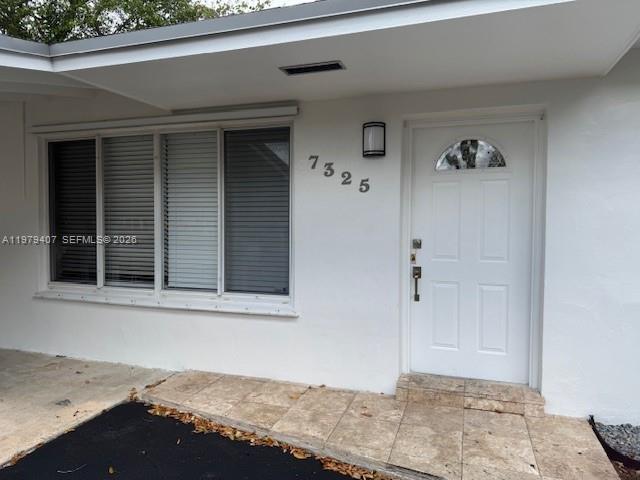 Building Photo - 7325 SW 98th Ct