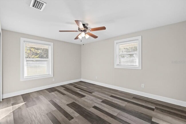 Building Photo - 4805 Cooper Rd