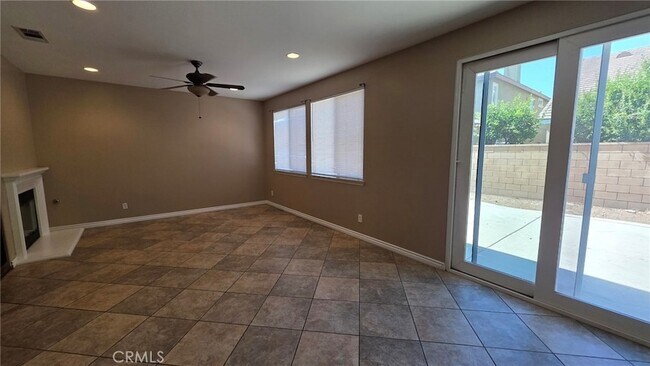 Building Photo - 12432 Celebration Dr