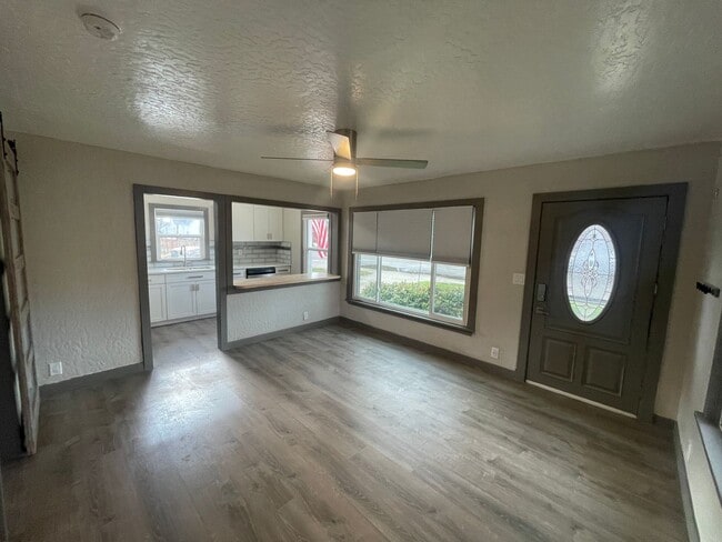 Building Photo - Cozy 1-Bed, 1-Bath Home in Ogden