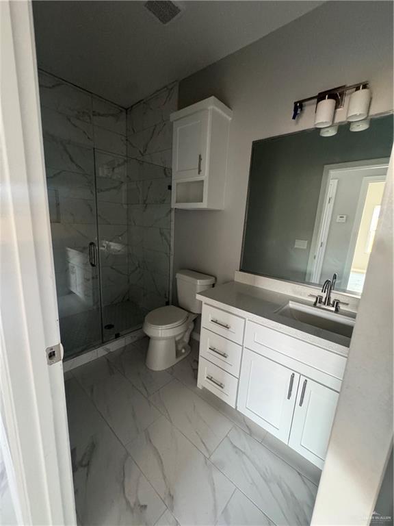 Building Photo - 11 Elsham Ave