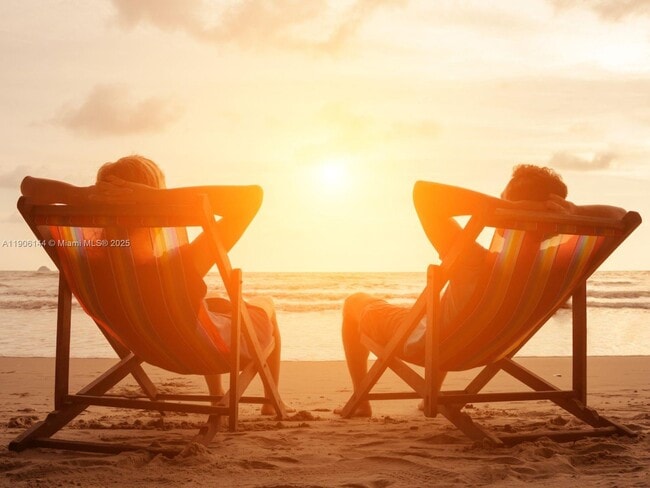 Building Photo - 321 NE 26th St