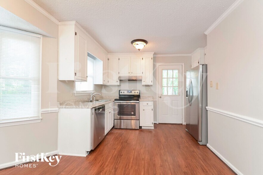 Building Photo - 4729 Plum Blossum Dr