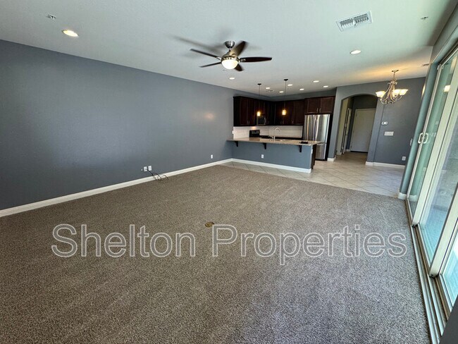 Building Photo - 20901 W Maiden Ln