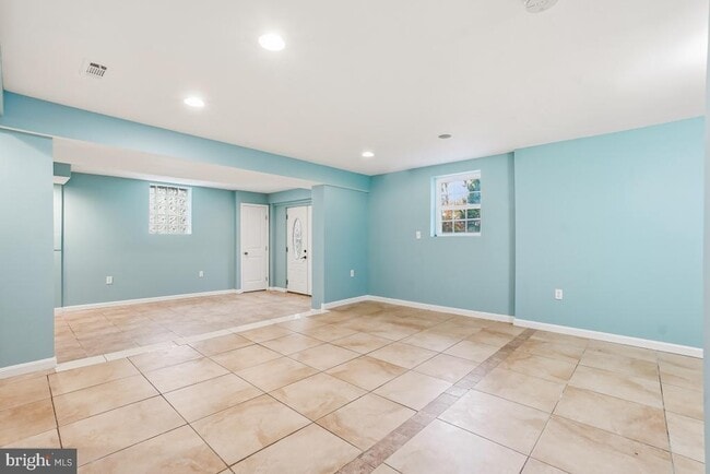 Building Photo - 3217 Gumwood Dr