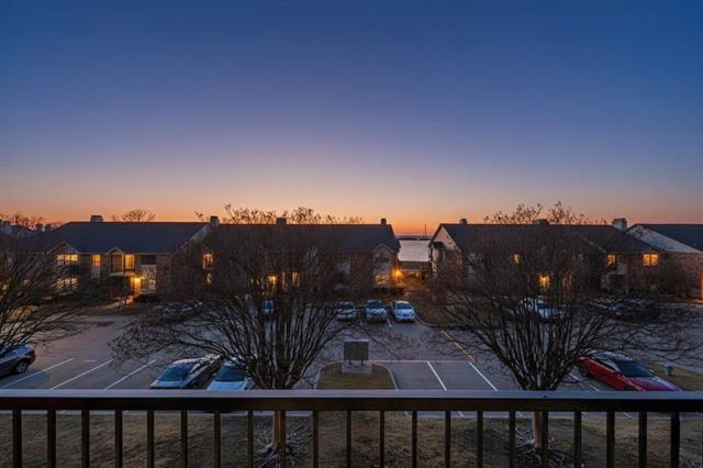 Building Photo - 1877 Signal Ridge Pl