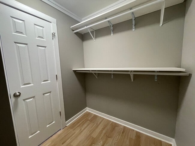 Building Photo - Condominium for rent near Downtown Birming...