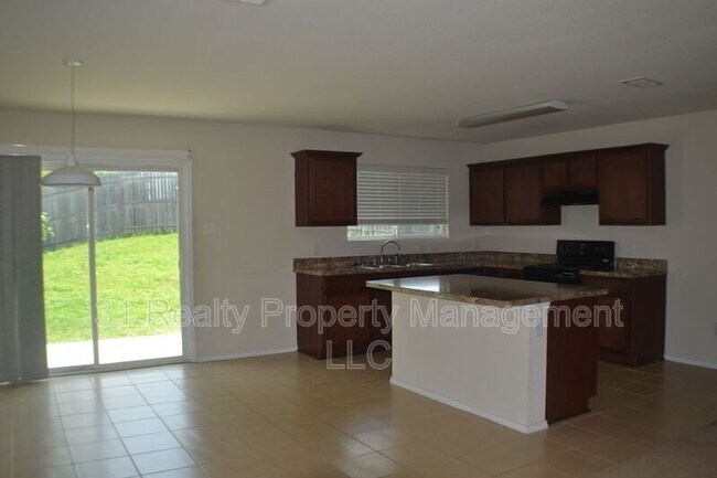Building Photo - 1305 Swan Ridge Dr