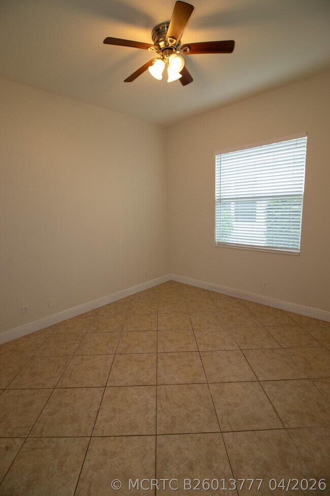 Building Photo - 8253 NW 118th Way
