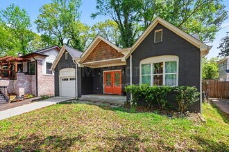 Building Photo - 1326 Blvd Lorraine SW