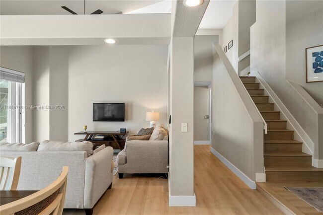 Building Photo - 1179 Laguna Springs Dr