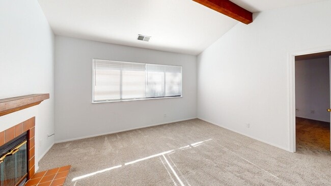 Building Photo - Update 2x2 Top Floor Condo with pool, storage, fireplace & garage in ideal Novato Location