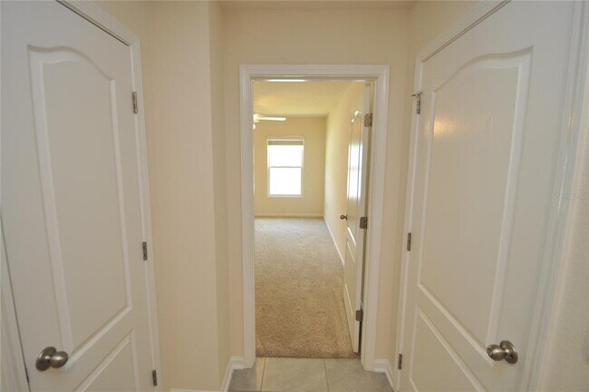 Building Photo - 80 Oakleaf Way