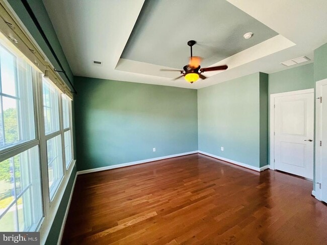 Building Photo - 3152 Yeager Dr
