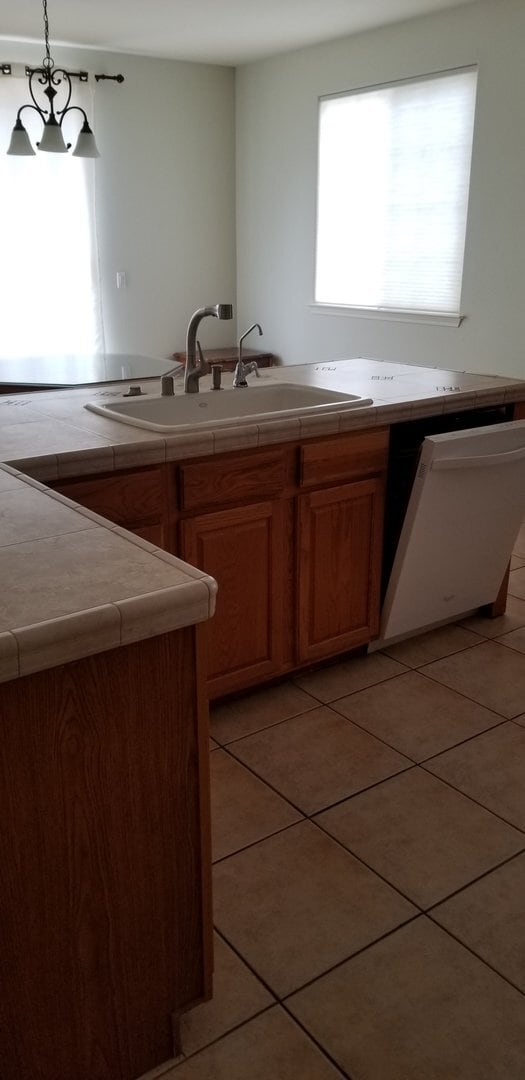 Building Photo - Beautiful home in Sunset Terrace for Rent!