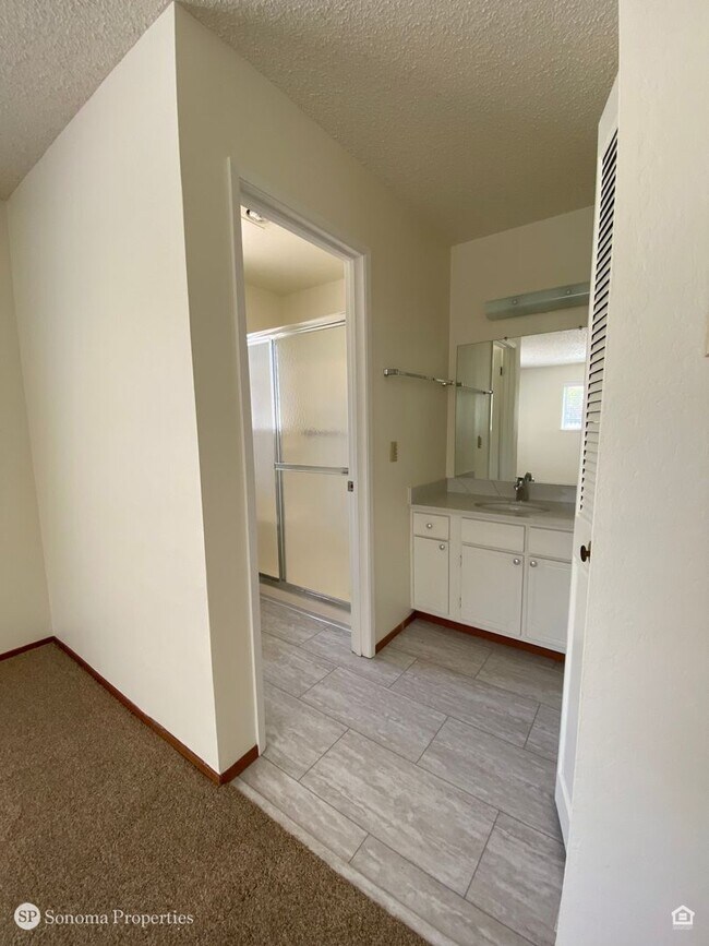 Building Photo - Charming 2BD/2BA House in Temelec!