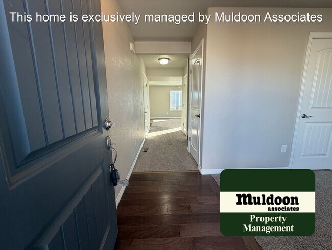 Building Photo - Newer build ready to move in!