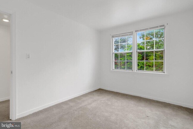 Building Photo - 1413 Belle View Blvd