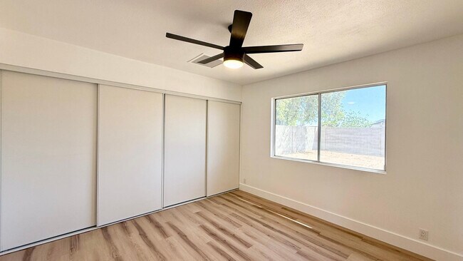 Building Photo - 4827 W Michigan Ave