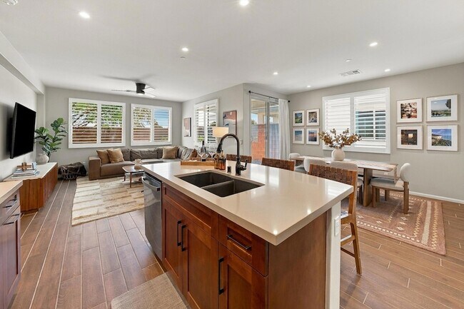 Building Photo - 51780 Ponderosa Dr.