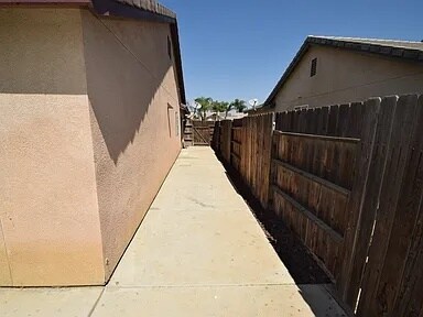 Building Photo - 12405 Valentano Ave