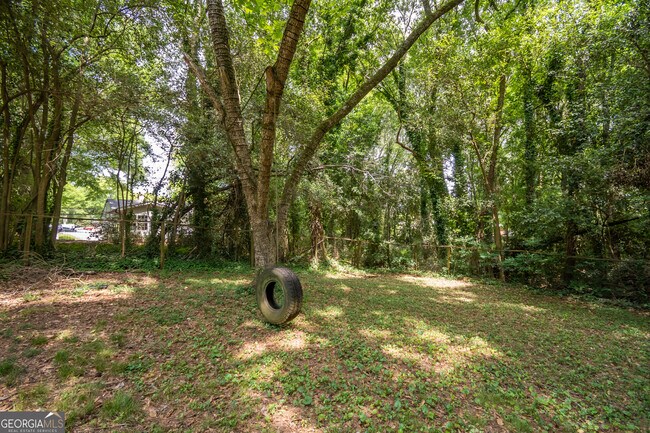 Building Photo - 175 Habersham Way