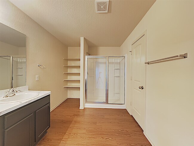 Building Photo - 2034 Louetta Reserve Way