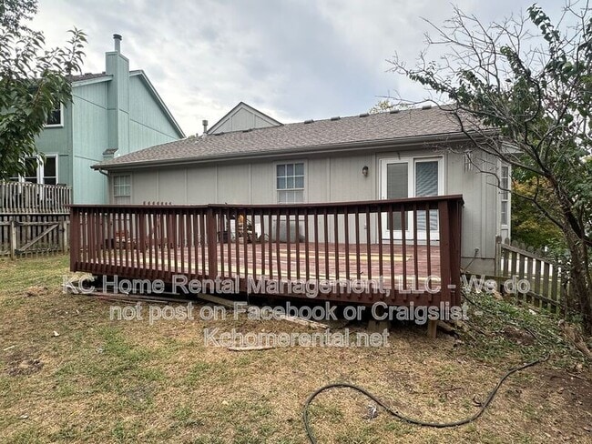 Building Photo - 15139 W 132nd St