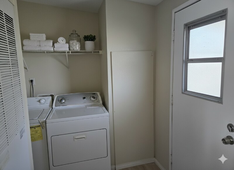 Building Photo - 33255 Little Reb Pl