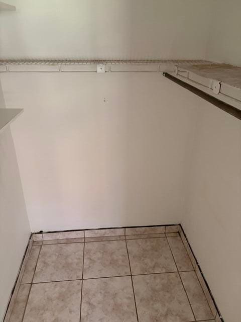 Building Photo - 607 S State Rd 7