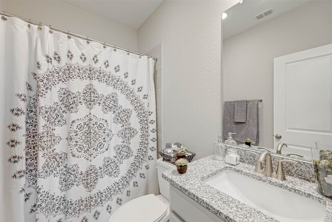 Building Photo - 10707 Deer Path Dr