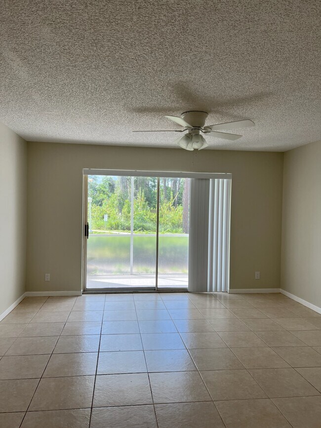 Building Photo - 2504 SE Anchorage Cv