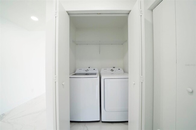 Building Photo - 3920 Wisteria Pl