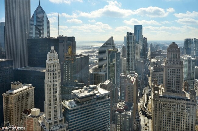 Building Photo - 401 N Wabash Ave