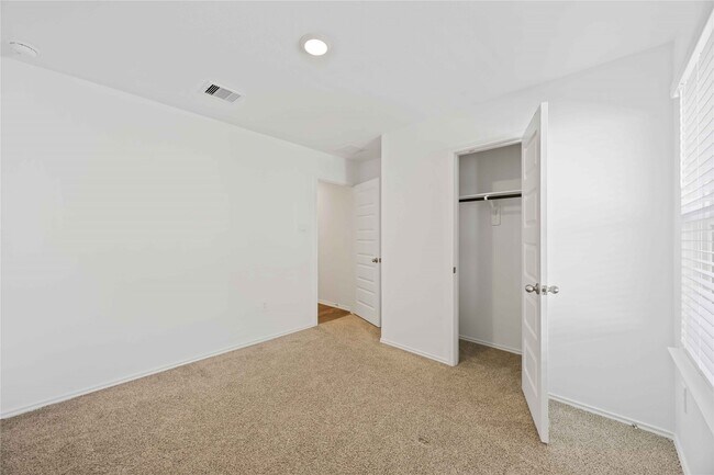 Building Photo - 3719 Lanercost Ln