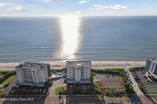 Building Photo - 1125 Jimmy Buffett Mem Hwy