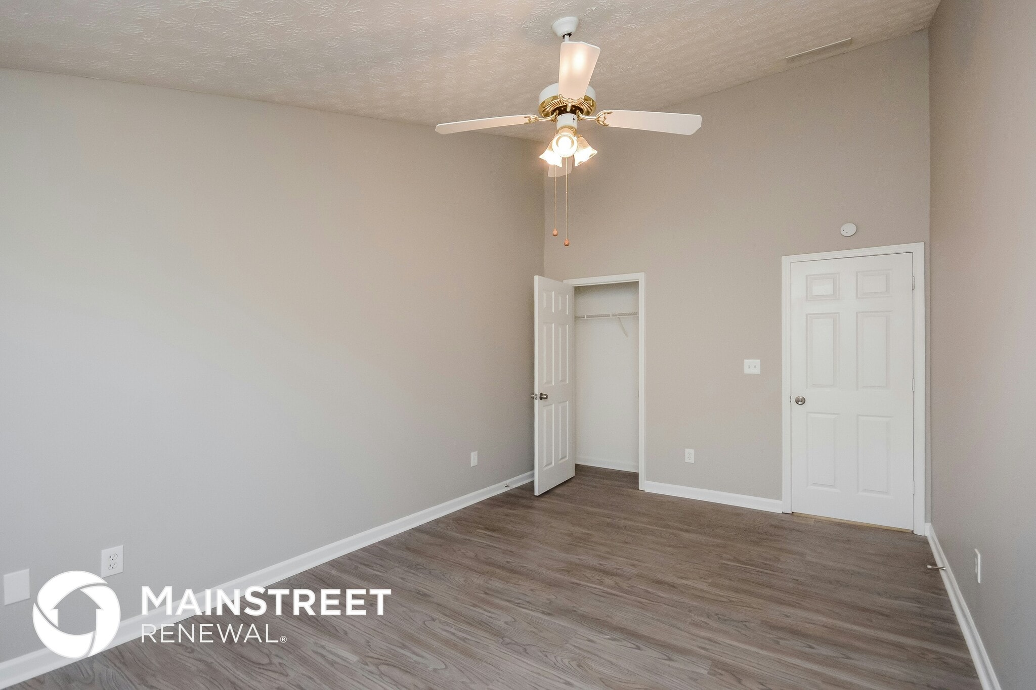 Building Photo - 645 Pebble Blvd